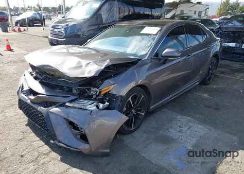 2019 Toyota Camry Xse V6 z USA, uszkodzony, nr VIN 4T1BZ1HK7KU027715